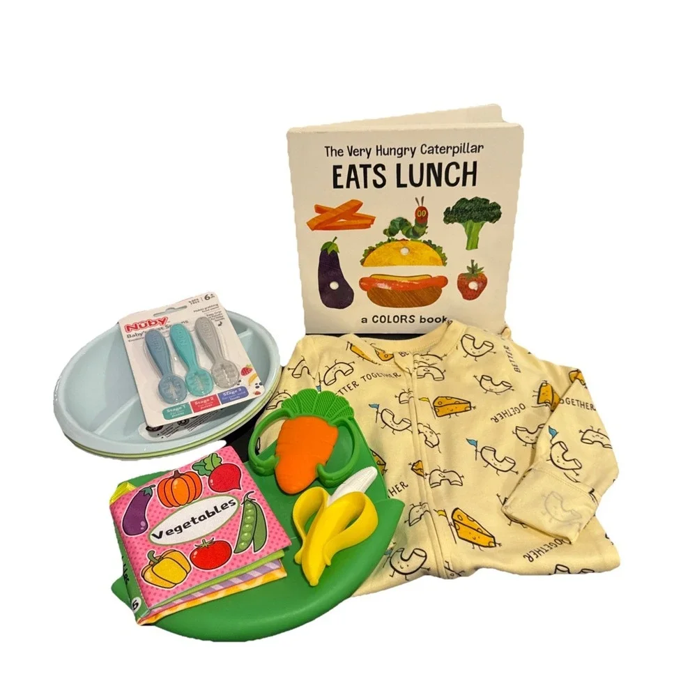 Unisex Eric Carle Baby Shower-Welcome Baby Gift Box, Book, Outfit, Teether & Bib